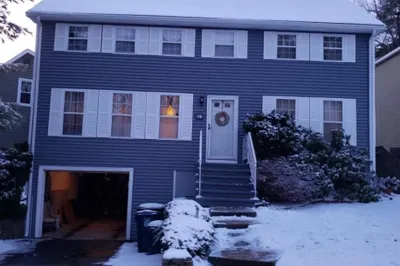 60 Lilac Circle #60 1
