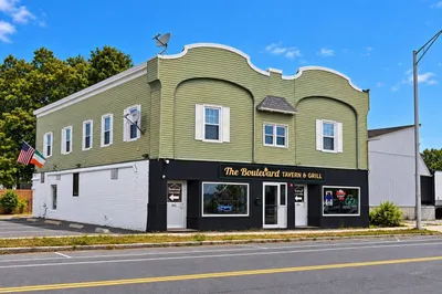 664-668 Page Blvd 1