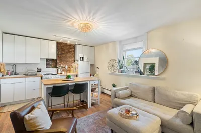 302 K Street #4