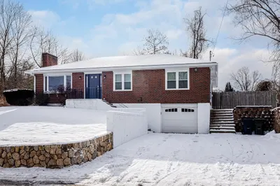 274 W Hill Rd