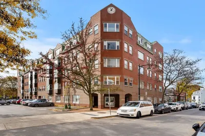 289 Essex Street #307 1