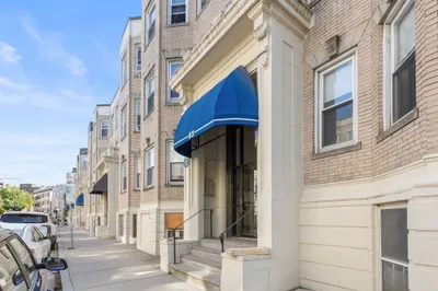 83 Gordon St #8