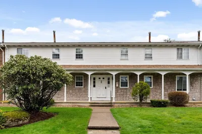 96 Fuller Street #27