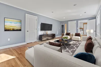 45 S. Waverly St #45 1