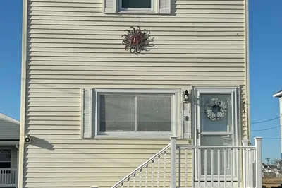 10 Liberty Street 1