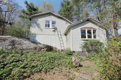 6 Hillside Road 1