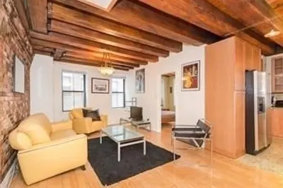 120 Commercial Street #2-2