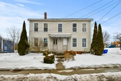 10 Elm St