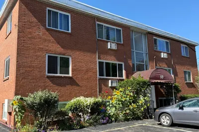 58 Union Street #15 1