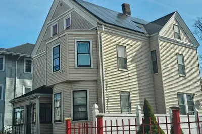 1110 River St 1
