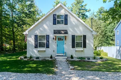 454 Pine Rd 1