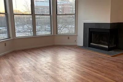 31 Henry St #31
