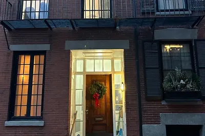 36 Temple Street #2