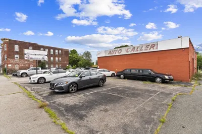 187 N Main St 1