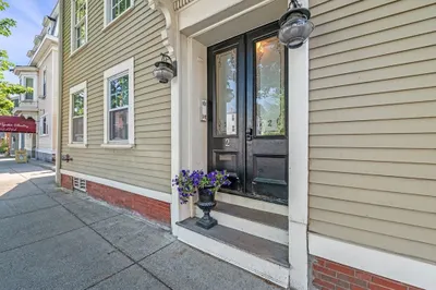 2 Hawthorne Boulevard #4