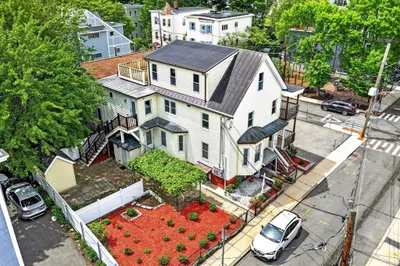 29 Hanson St 1