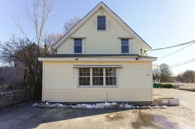 23 Fowler Rd 1