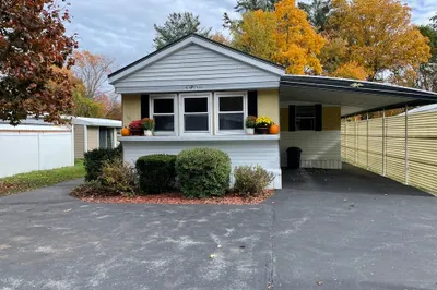 50 Teresa Rd 1