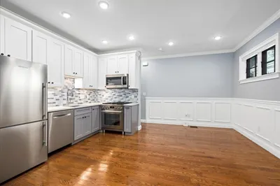 104 Beacon St #2 1