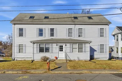 19 Mt. Tom Ave #19 1