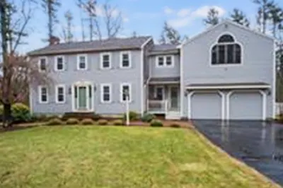 40 Holly Lane 1