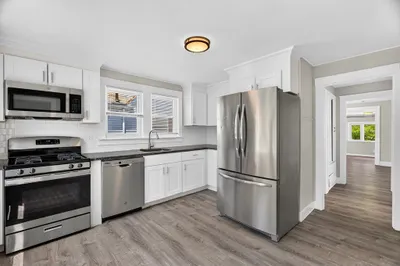 65-67 Lawn St #2 1