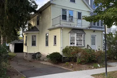 180 Billings Road 1