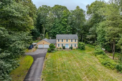 225 Maynard Rd 1