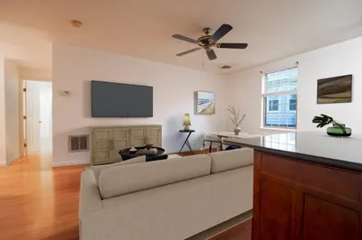 74 Gilman St #1