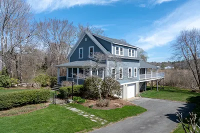 329 Front St 1