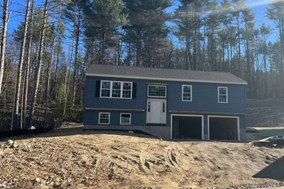 746 Cottage St #Lot 7 1