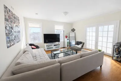 39 Millmont St #3 1
