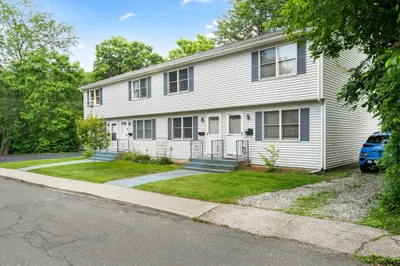 29 Lyman Ave #3
