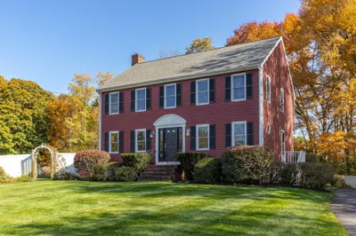 279 Prospect Hill St 1