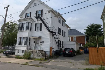 163 Holly St