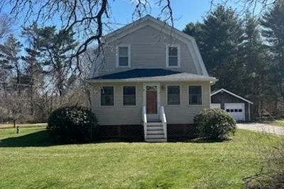 4 Clear Pond Rd 1