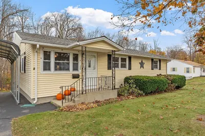 156 Sylvan Ave