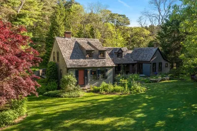 32 Higgins Hollow