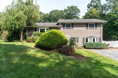 95 North Main St 1