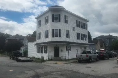1 Douglas St 1