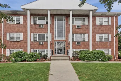 924 Main Street #12 1