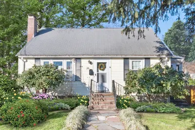 26 Oakledge Road 1