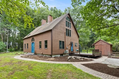 220 Indian Hill Road 1