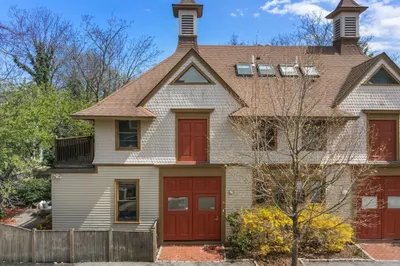 18a Highland Ave