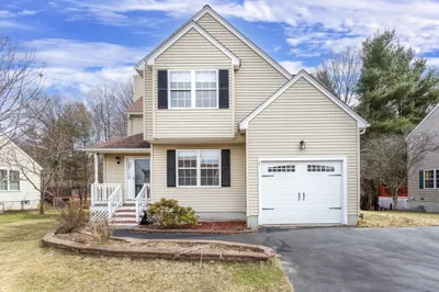 18 Palomino Dr 1