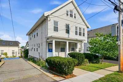 160 White St #2 1