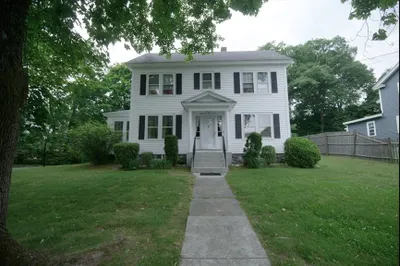 65 Pentucket Ave 1