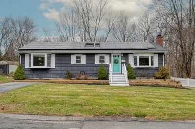 183 Pine Street 1