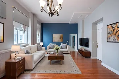 16 Balmoral St #422 1