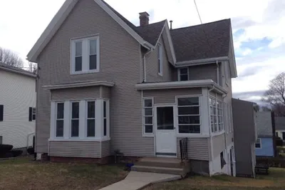 93 Cass St #2 1